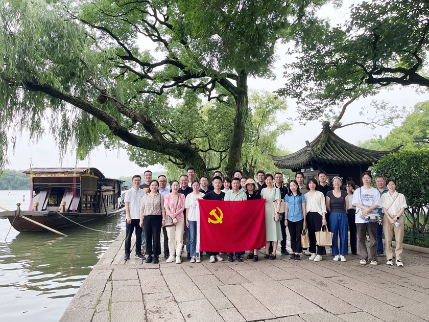 问鼎娱乐