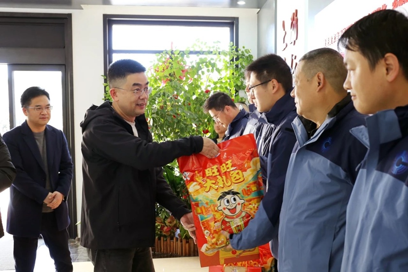 问鼎娱乐