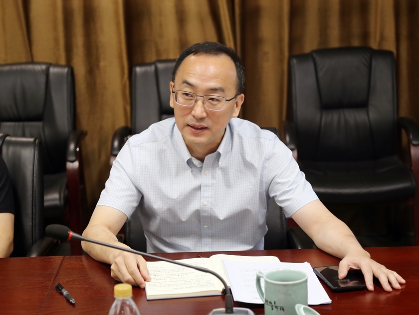 问鼎娱乐
